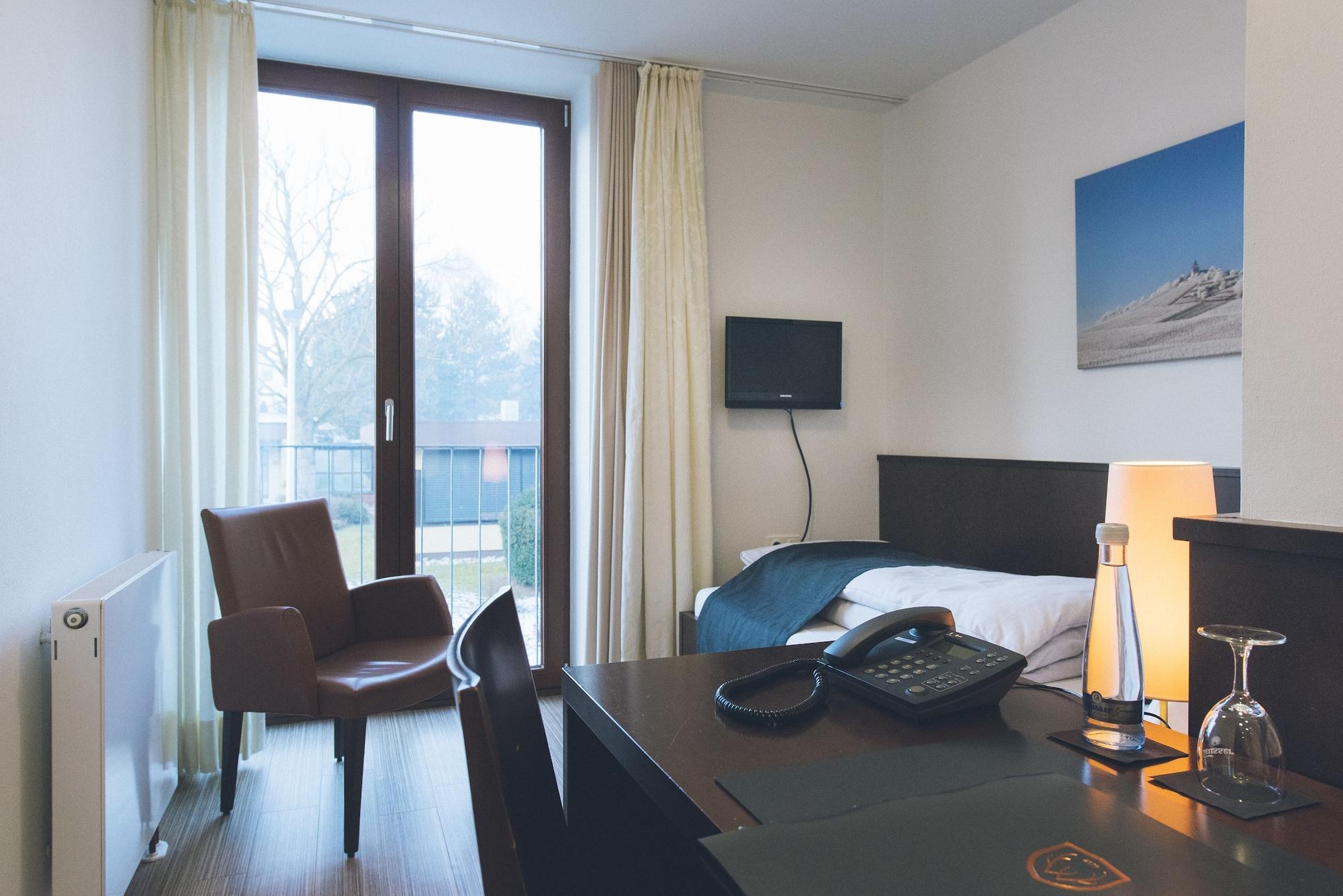 Das Wildeck Hotel & Restaurant Abstatt Eksteriør billede