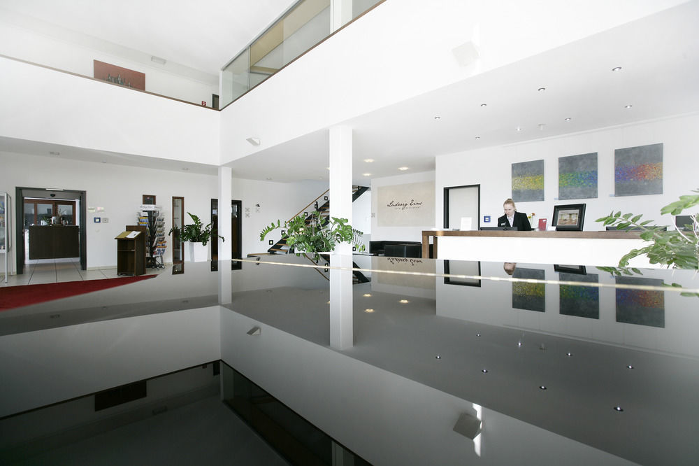 Das Wildeck Hotel & Restaurant Abstatt Eksteriør billede